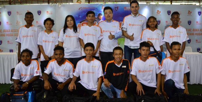 Uni Papua UC Football team Kick Off Press Conference with Damon Xi as General Manager of UCWeb Indonesia and India, Alibaba Digital Media & Entertainment Group