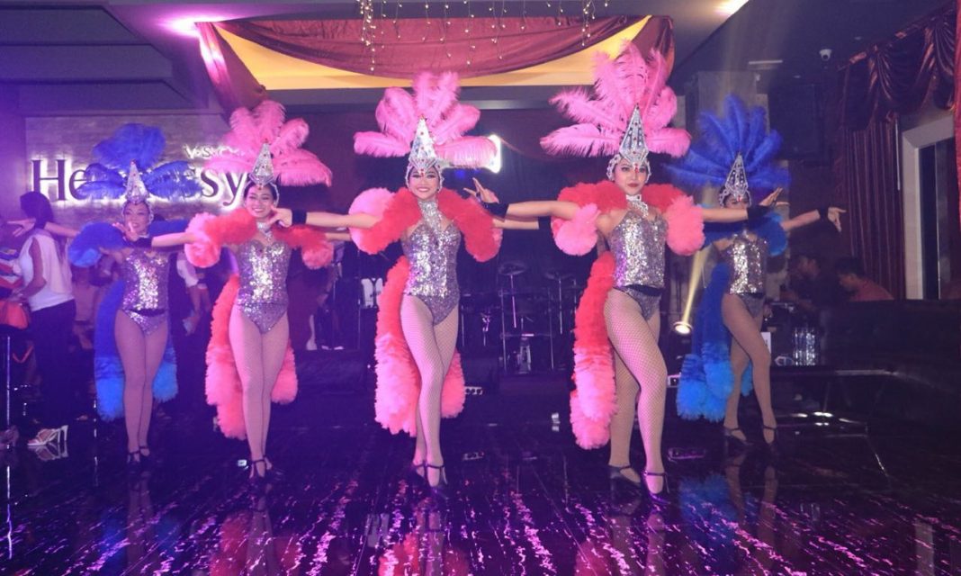 Cabaret show at EC Bali.