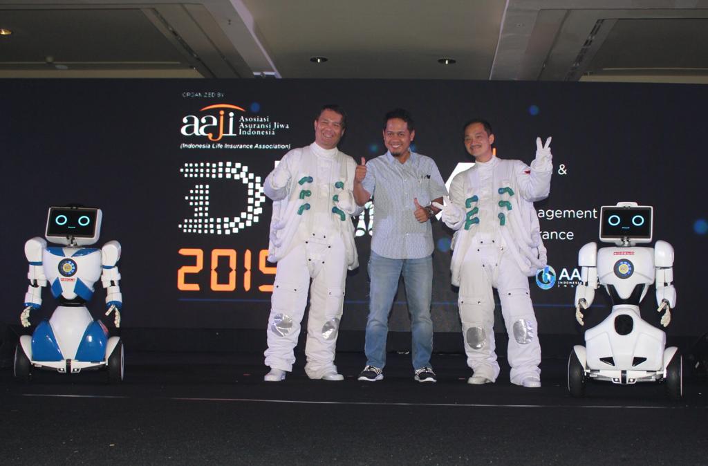 Life Insurance Association holds Seminar on Capturing Potentials among Digital Millennials