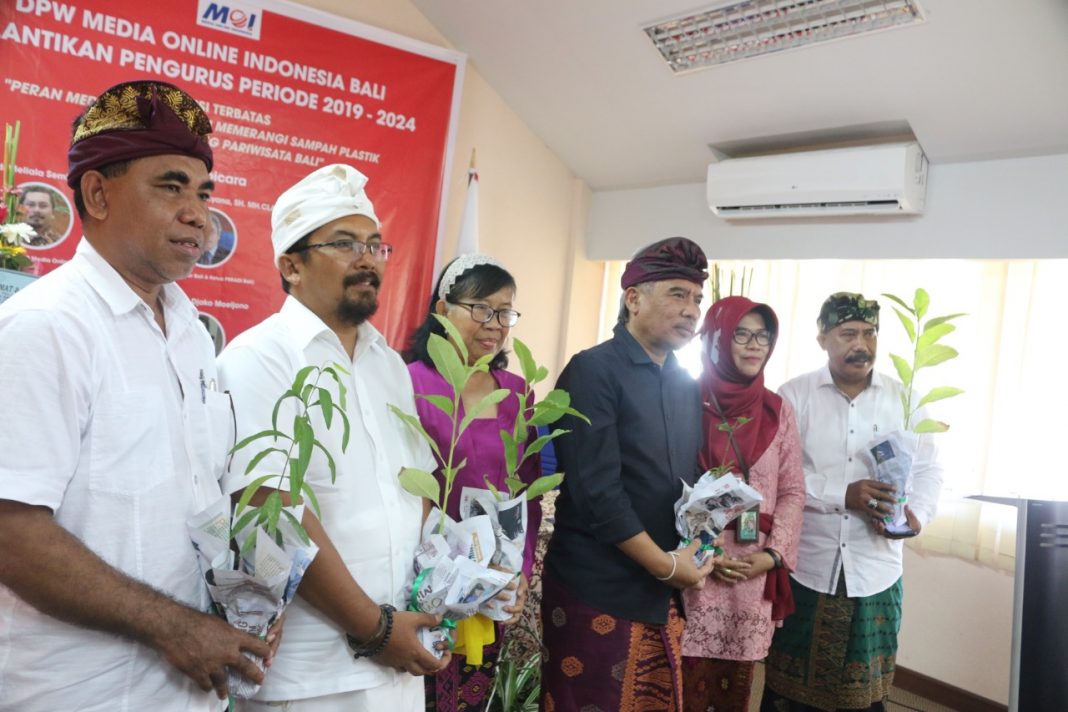 Discussion of the role of mass media towards Bali's environment ahead of MOI Bali inauguration at Best Western Kuta Beach Hotel on Thursday.
