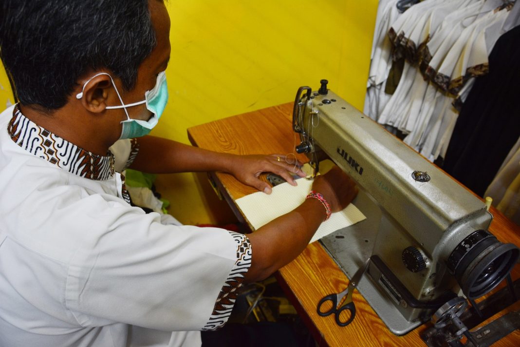 InterContinental Bali Resort Produces Homemade Facemasks
