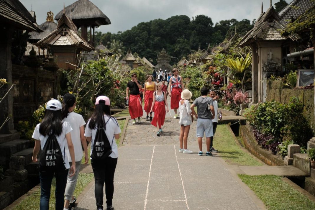 Bali Tourism Industry Targeting Tourists from Nearby Countries in the New Normal