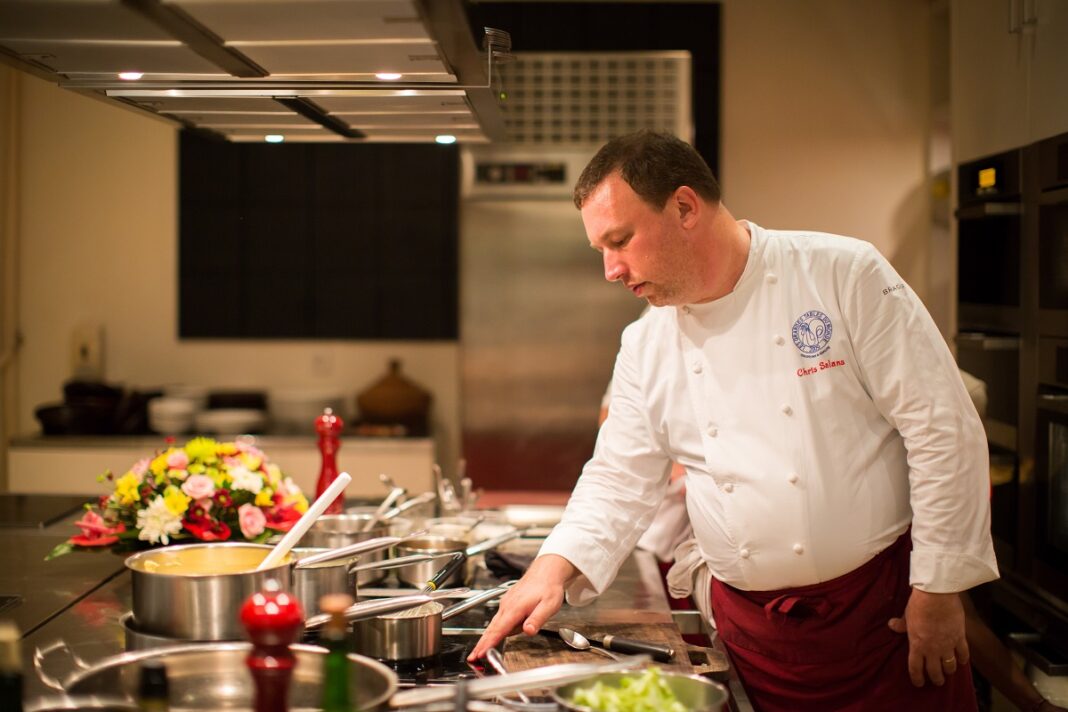 Chris Salans to Hold Series of Special Dinners at Mozaic Restaurant Gastronomique in Ubud