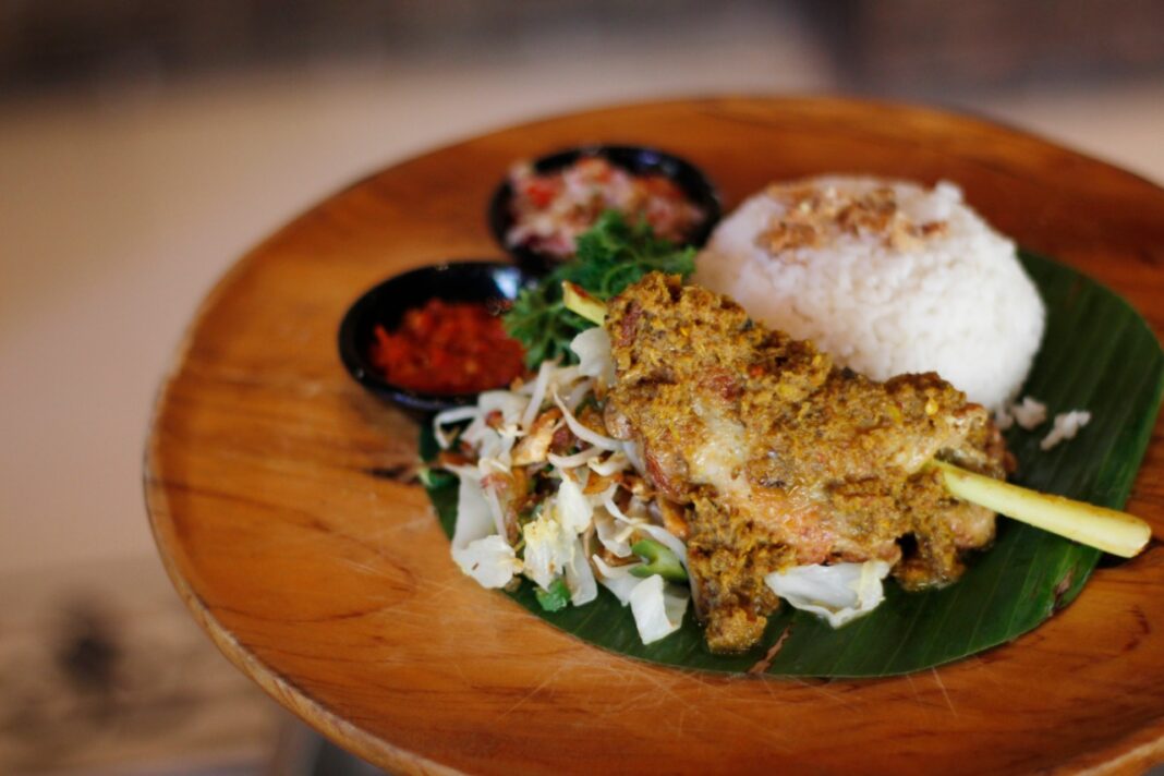 Ketumbar Bistro & Bar Relaunches Signature Dish “Ayam Panggang Sereh Lemo”