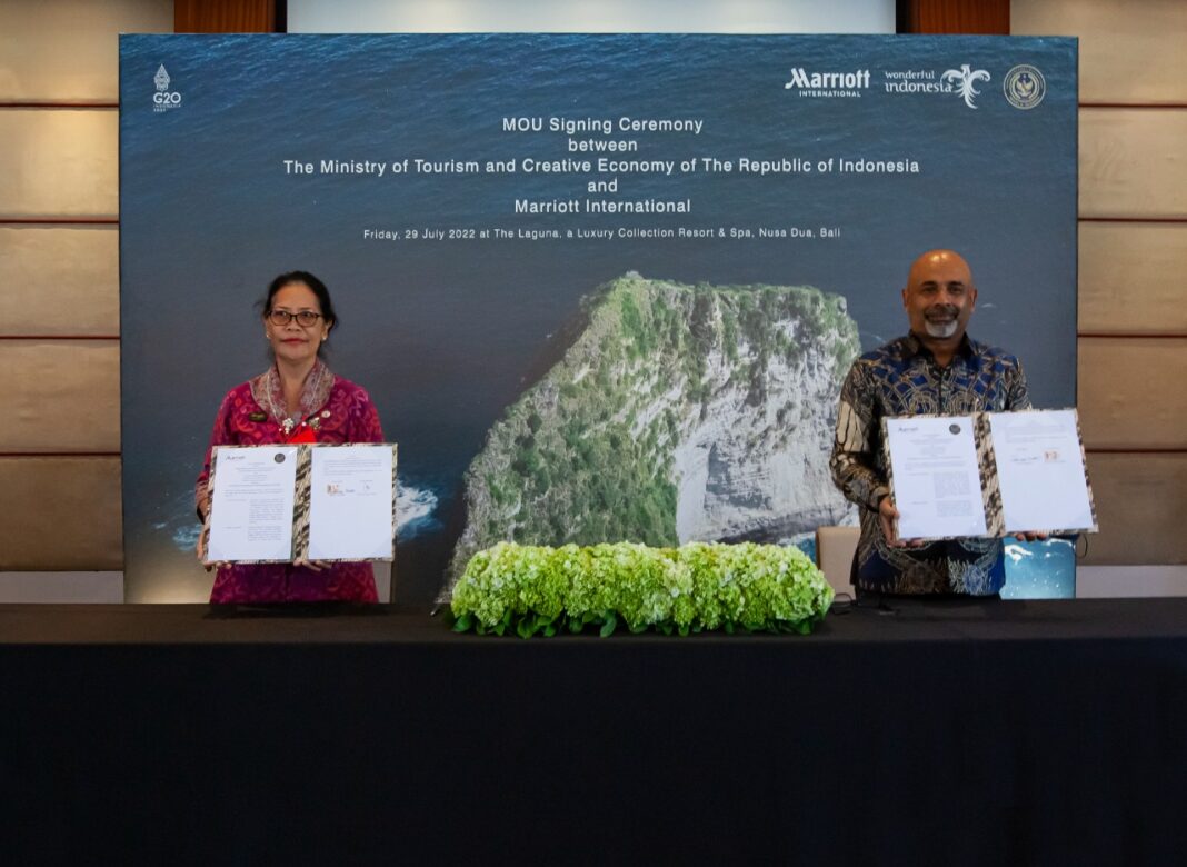 Marriott International Signs MoU with Indonesia’s Ministry of Tourism and Creative Economy to Develop the Tourism Sector and Creative Economy