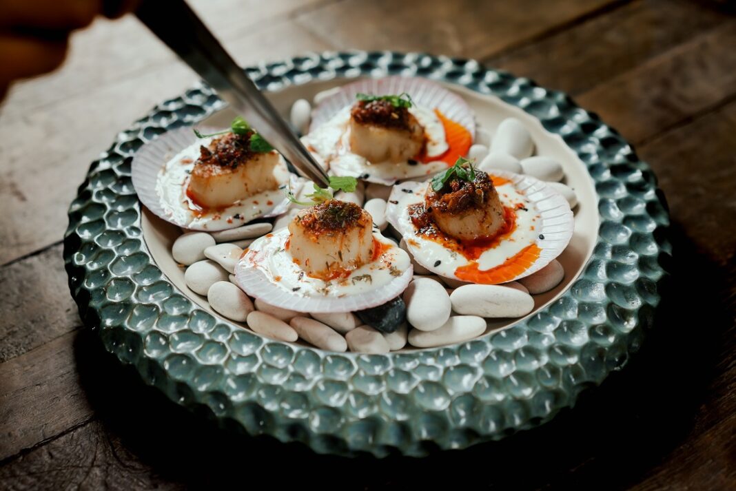 Celebrity Chef Will Meyrick Introduces Speakeasy Honey & Smoke to Ubud