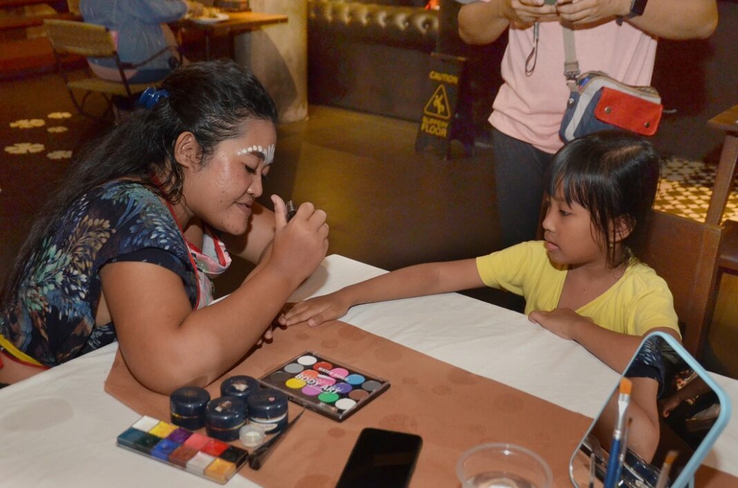 Through The Art Music Festival, THE 101 Bali Fontana Seminyak Supports Local Female Artists