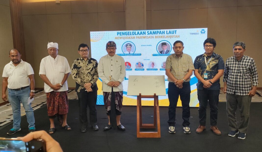 Seminar of managing marine debris to create sustainable tourism, in Sanur, Saturday (12/10/2022).