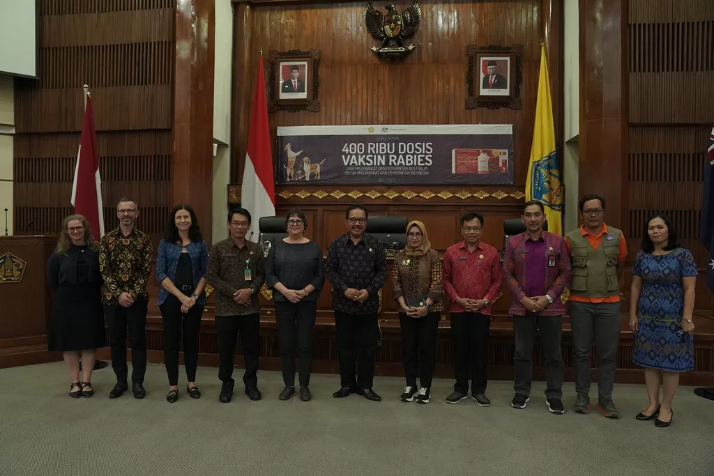 Australia Provides Vaccines to Support Indonesia’s Rabies Response