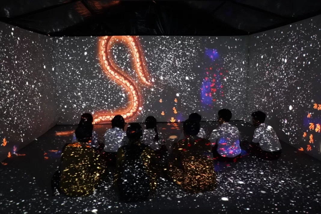 Australian Indigenous “Dreaming” Comes To Bali in an Immersive Exhibition