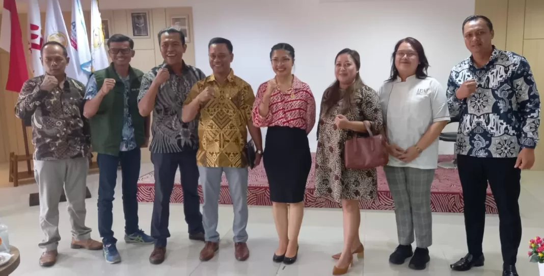 Elizabeth International Holds EYTHO 2024, a Creativity Competition for Students in Indonesia