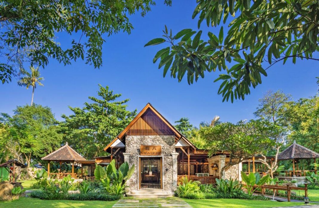 Naga Eight, Sanur.
