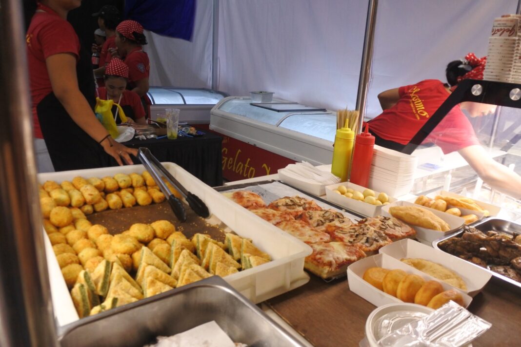 Massimo Introduces Its Unique Fried Pizza at Sanur Village Festival 2024