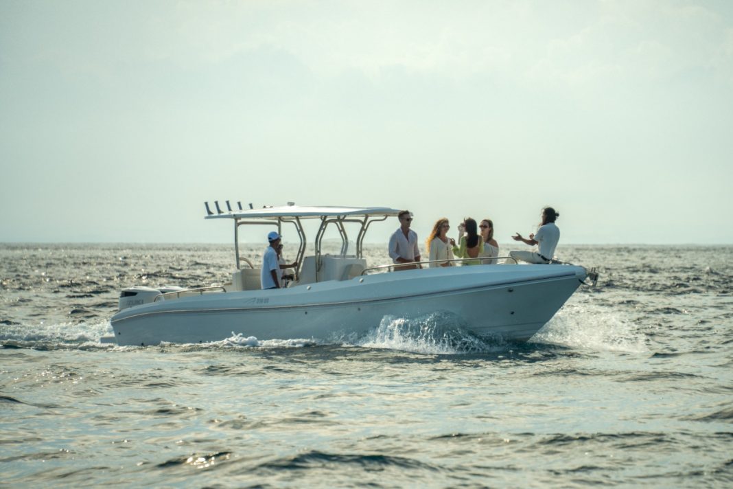 Yacht Sourcing Launches Co-ownership Program with Al Dhaen 310 Center Console