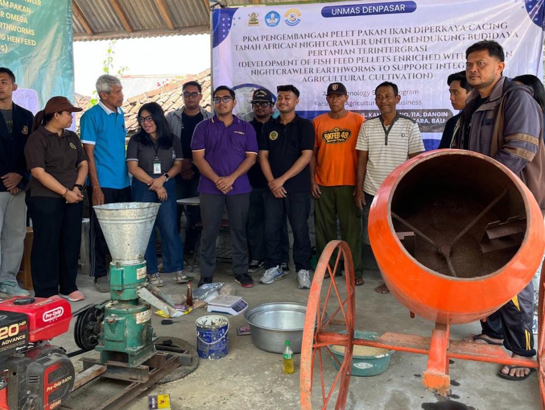 The activity’s organizing team from the Agrotechnology Study Program at the Faculty of Agriculture and Business, Universitas Mahasaraswati Denpasar.